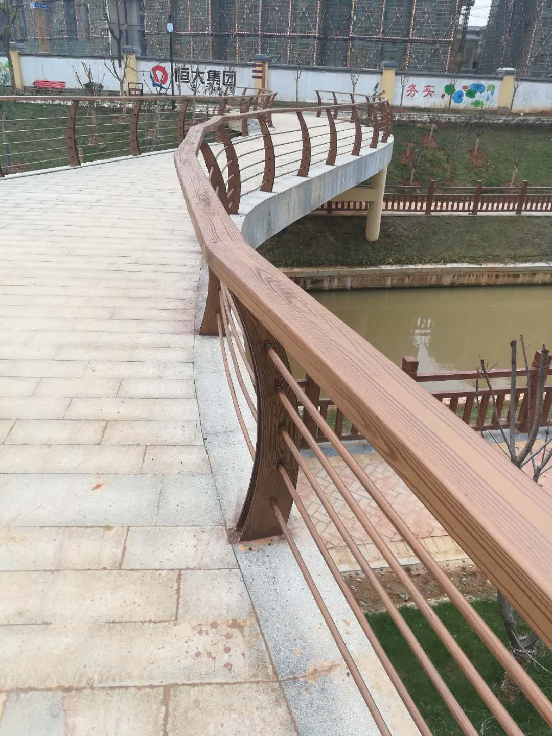 郴州护栏仿木纹项目